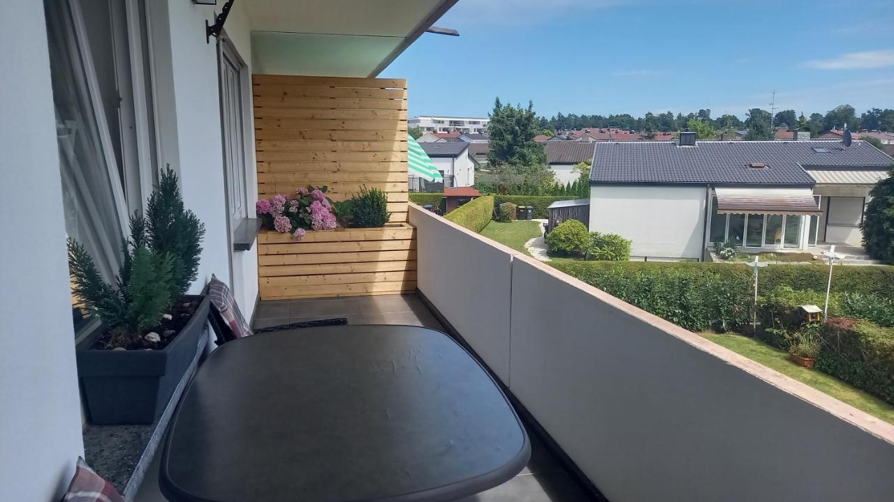 Das Platanenhaus - Ferienwohnung Am Bodensee Фридрихсхафен Экстерьер фото